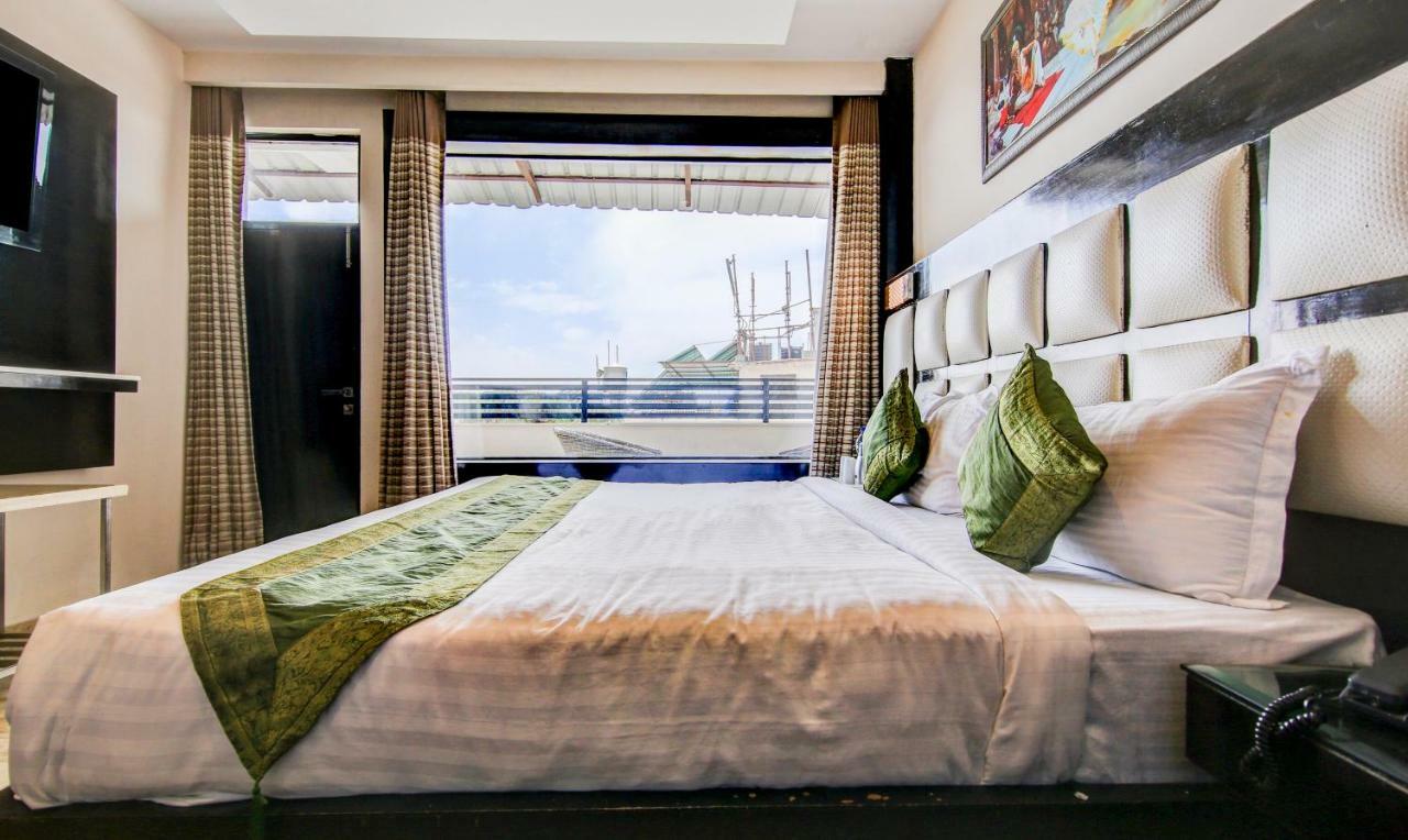 Treebo Trend Lavish Inn Dharamshala Ngoại thất bức ảnh